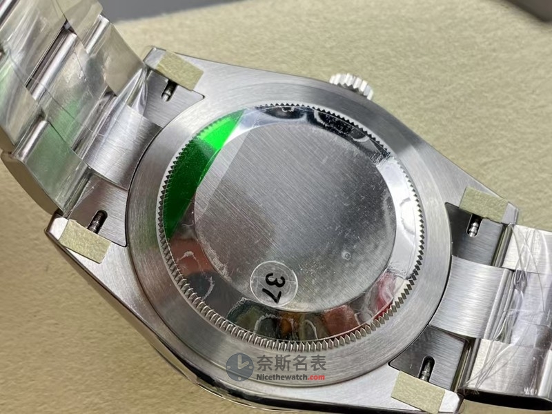 vs厂劳力士探险家一m224270做得好吗?劳力士探险家一代复刻表购买指南 | 奈斯探表 vs厂劳力士探险家一m224270做得好吗?劳力士探险家一代复刻表购买指南 | 奈斯探表