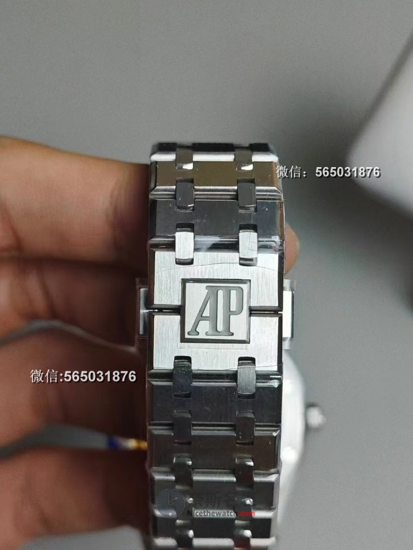 APS厂爱彼15500七对比ZF厂,哪个更好? | 奈斯探表 APS厂爱彼15500七对比ZF厂,哪个更好? | 奈斯探表