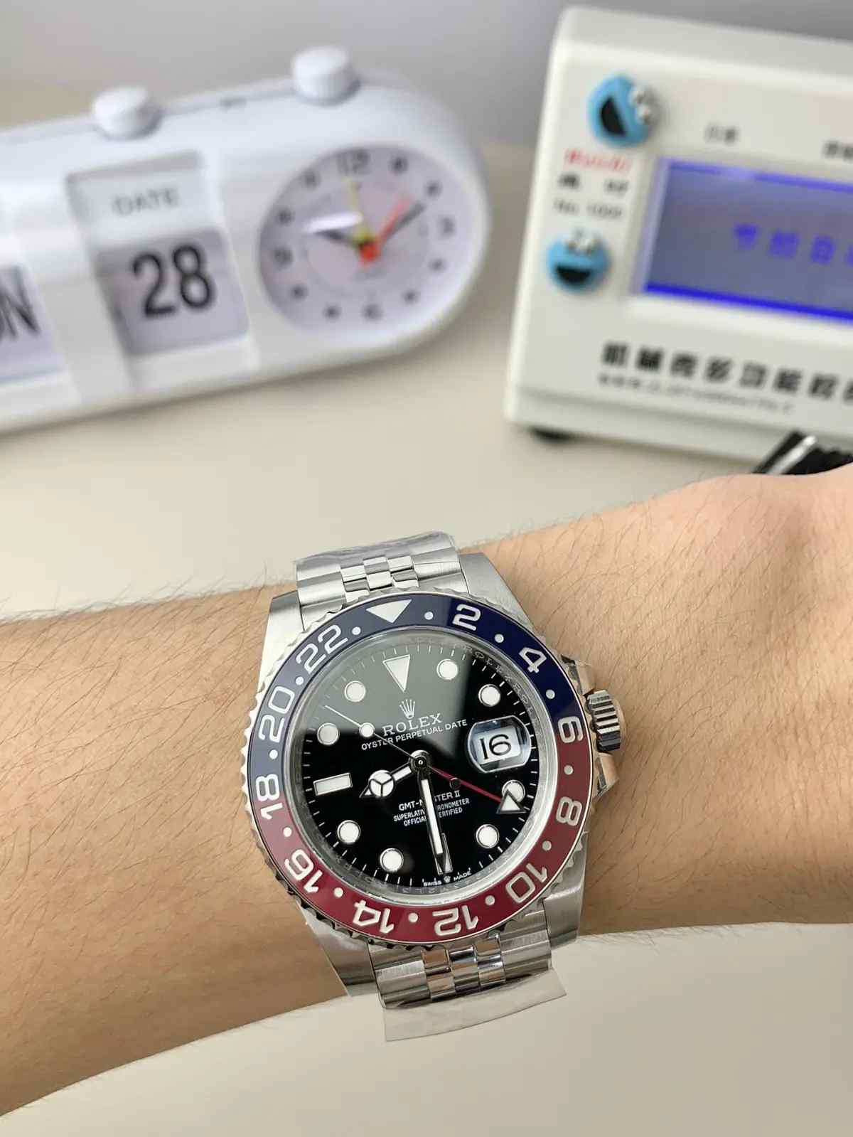 入手攻略！C厂劳力士可乐圈V3深度测评：丹东3285机芯稳定吗，V2与V3版有什么区别？ | 奈斯探表