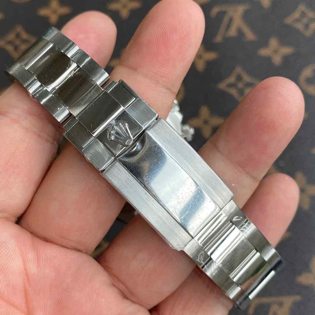 C厂劳力士熊猫迪4130机芯详解及与正品对比有什么区别（新人入手必看） | 奈斯探表