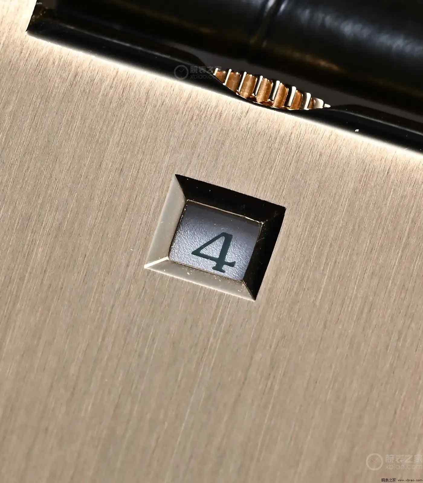 34.8万起!卡地亚古董跳字表值不值得买?行家拆解 | 奈斯探表 34.8万起!卡地亚古董跳字表值不值得买?行家拆解 | 奈斯探表