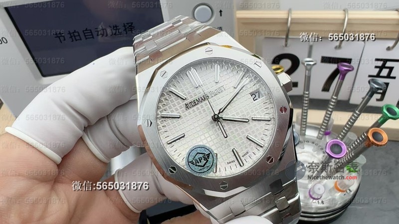 APS厂爱彼15510评测:4302一体机芯为何能碾压ZF厂? | 奈斯探表 APS厂爱彼15510评测:4302一体机芯为何能碾压ZF厂? | 奈斯探表