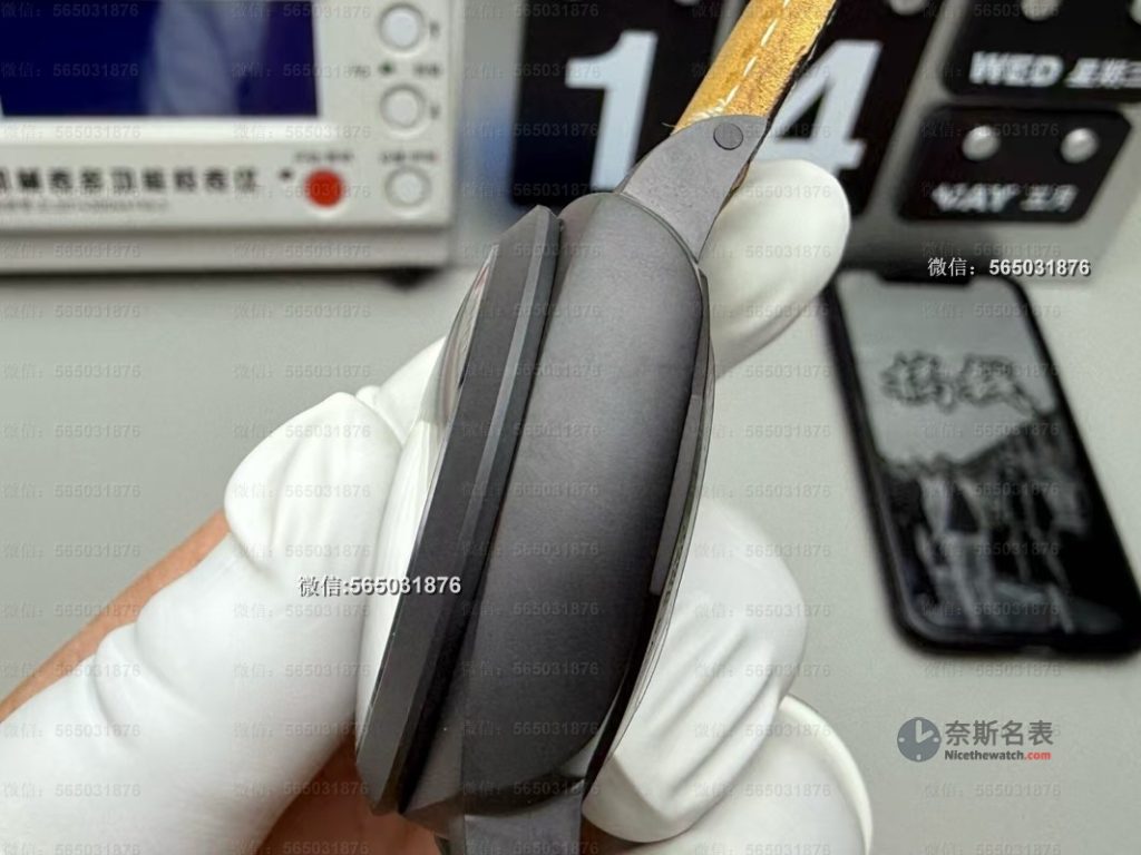 复刻表也内卷?VS厂沛纳海441黑陶瓷腕表,黑陶瓷质感太惊艳了! | 奈斯探表 复刻表也内卷?VS厂沛纳海441黑陶瓷腕表,黑陶瓷质感太惊艳了! | 奈斯探表