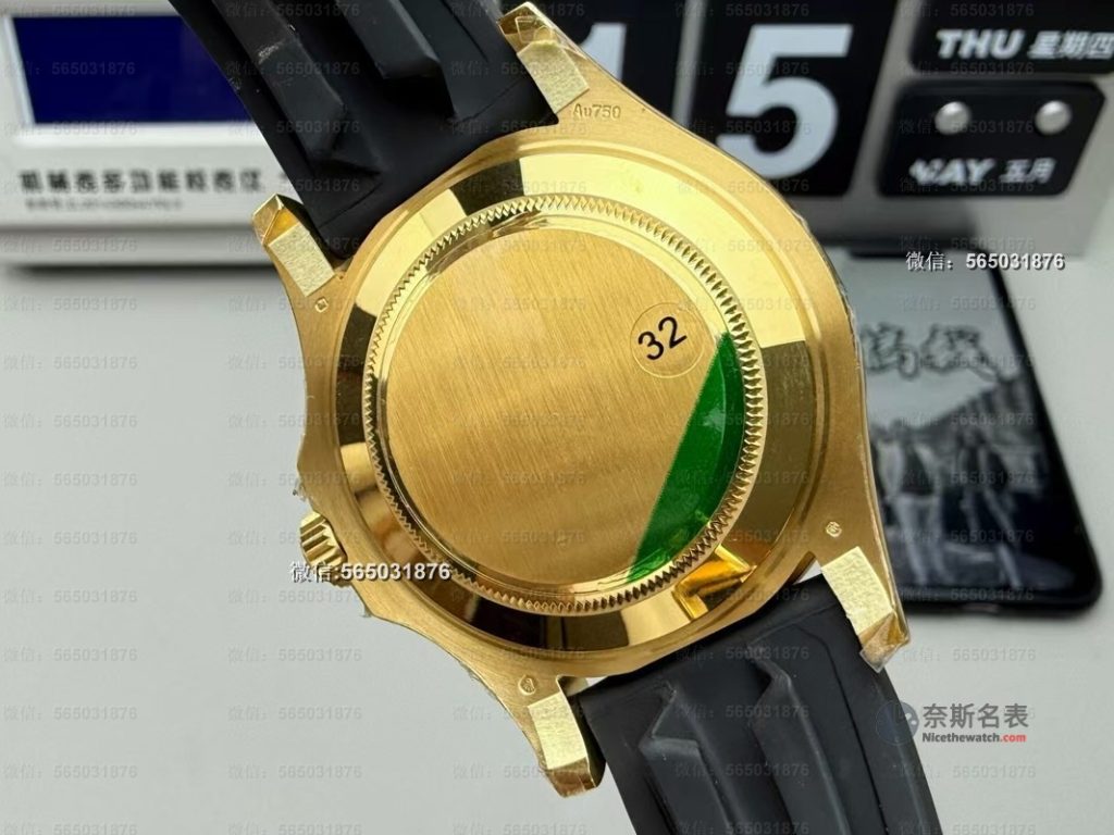 复刻表天花板!VS厂劳力士黄金游艇V3实测,148克配重太惊艳 | 奈斯探表 复刻表天花板!VS厂劳力士黄金游艇V3实测,148克配重太惊艳 | 奈斯探表