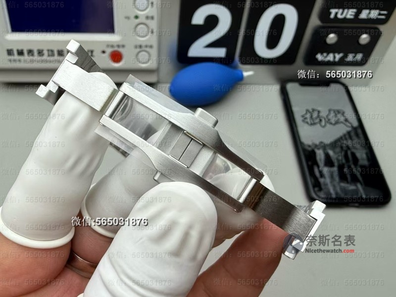 2.5K值不值?BV厂山度士中号V2深度评测,快拆表带太方便了! | 奈斯探表 2.5K值不值?BV厂山度士中号V2深度评测,快拆表带太方便了! | 奈斯探表
