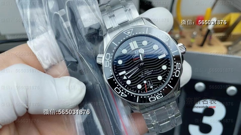 VS厂海马300V4版震撼上市!8800一体机芯深度解析,这次升级值不值? | 奈斯探表 VS厂海马300V4版震撼上市!8800一体机芯深度解析,这次升级值不值? | 奈斯探表