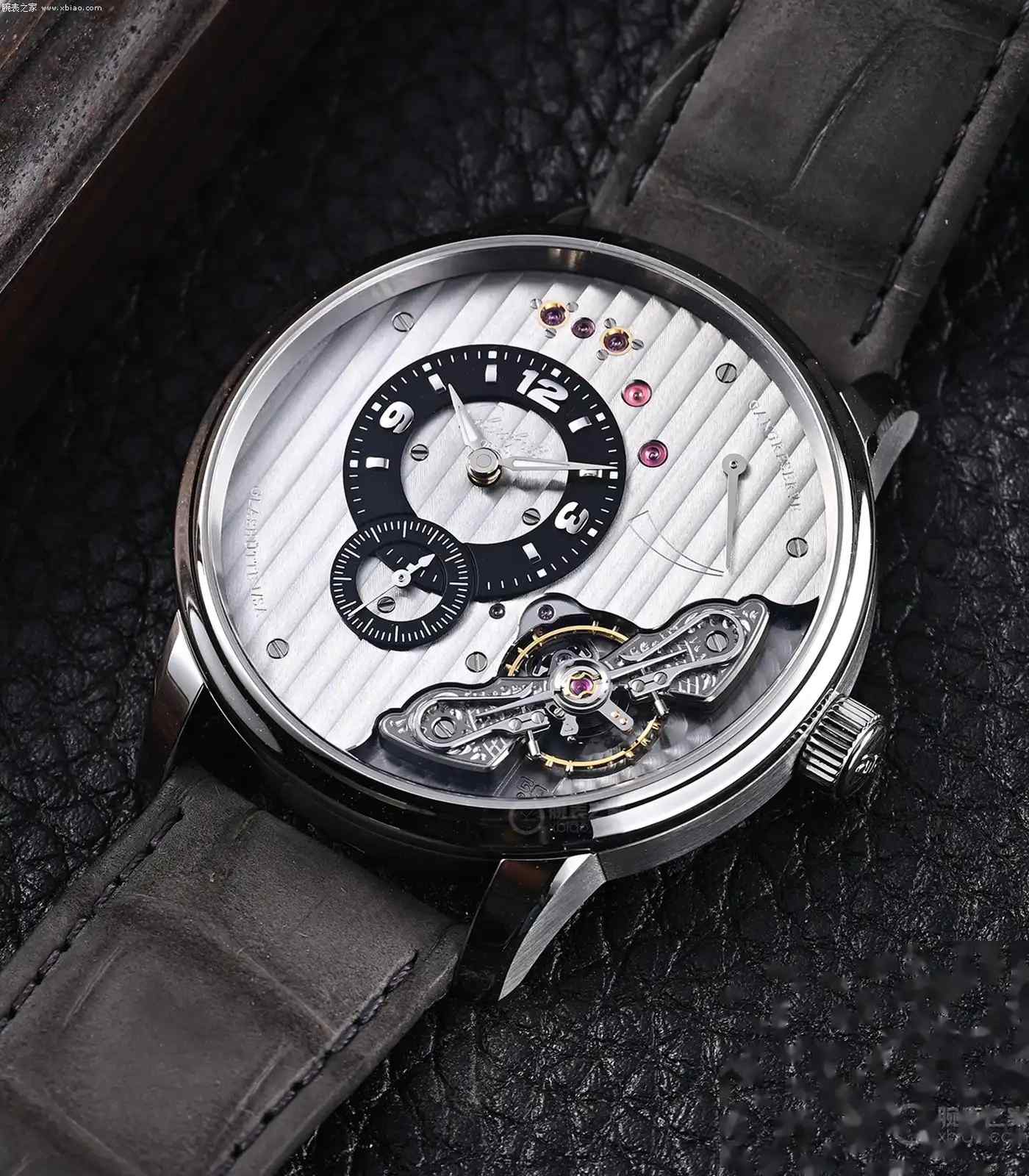 0万预算必看！格拉苏蒂原创双鹅颈腕表深度评测：这机芯美得不像实力派！ | 奈斯探表