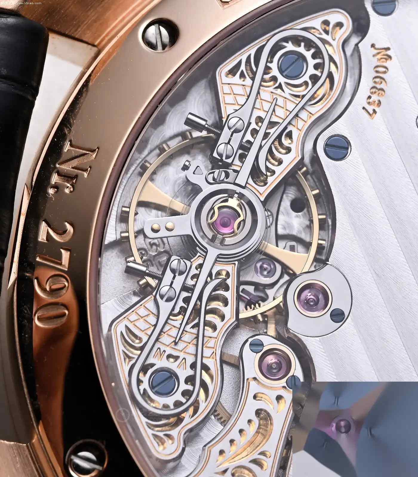 0万预算必看！格拉苏蒂原创双鹅颈腕表深度评测：这机芯美得不像实力派！ | 奈斯探表