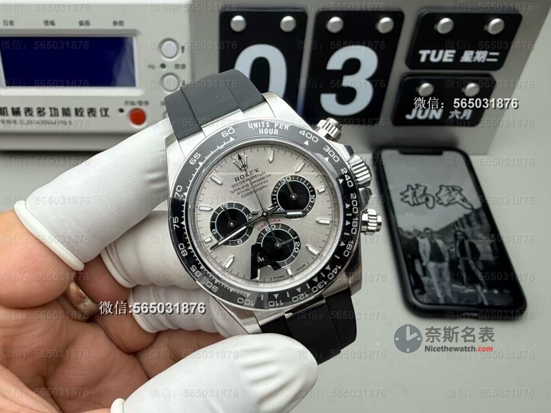 VS厂灰胶迪通拿深度测评:配重+丹东4131机芯到底有多强? | 奈斯探表 VS厂灰胶迪通拿深度测评:配重+丹东4131机芯到底有多强? | 奈斯探表