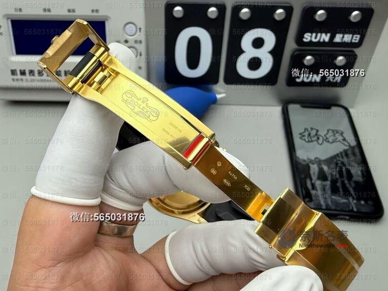VS厂放大招!VS余文乐迪通拿配重版来袭,黄金质感+真一体机芯太惊艳 | 奈斯探表 VS厂放大招!VS余文乐迪通拿配重版来袭,黄金质感+真一体机芯太惊艳 | 奈斯探表