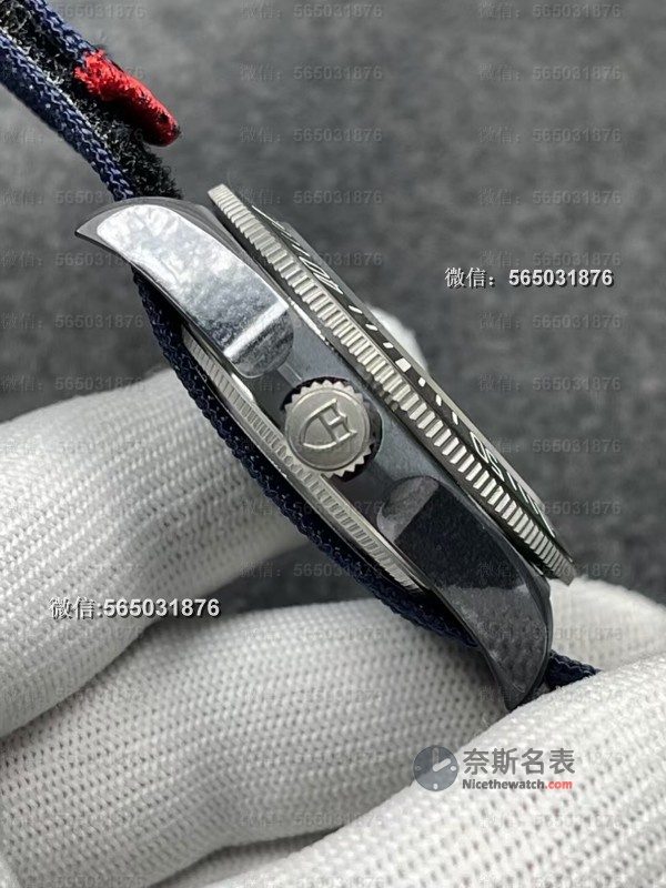 避坑指南!买M+厂帝舵领潜FXD必看:6招教你识别真假,第3点最关键 | 奈斯探表 避坑指南!买M+厂帝舵领潜FXD必看:6招教你识别真假,第3点最关键 | 奈斯探表
