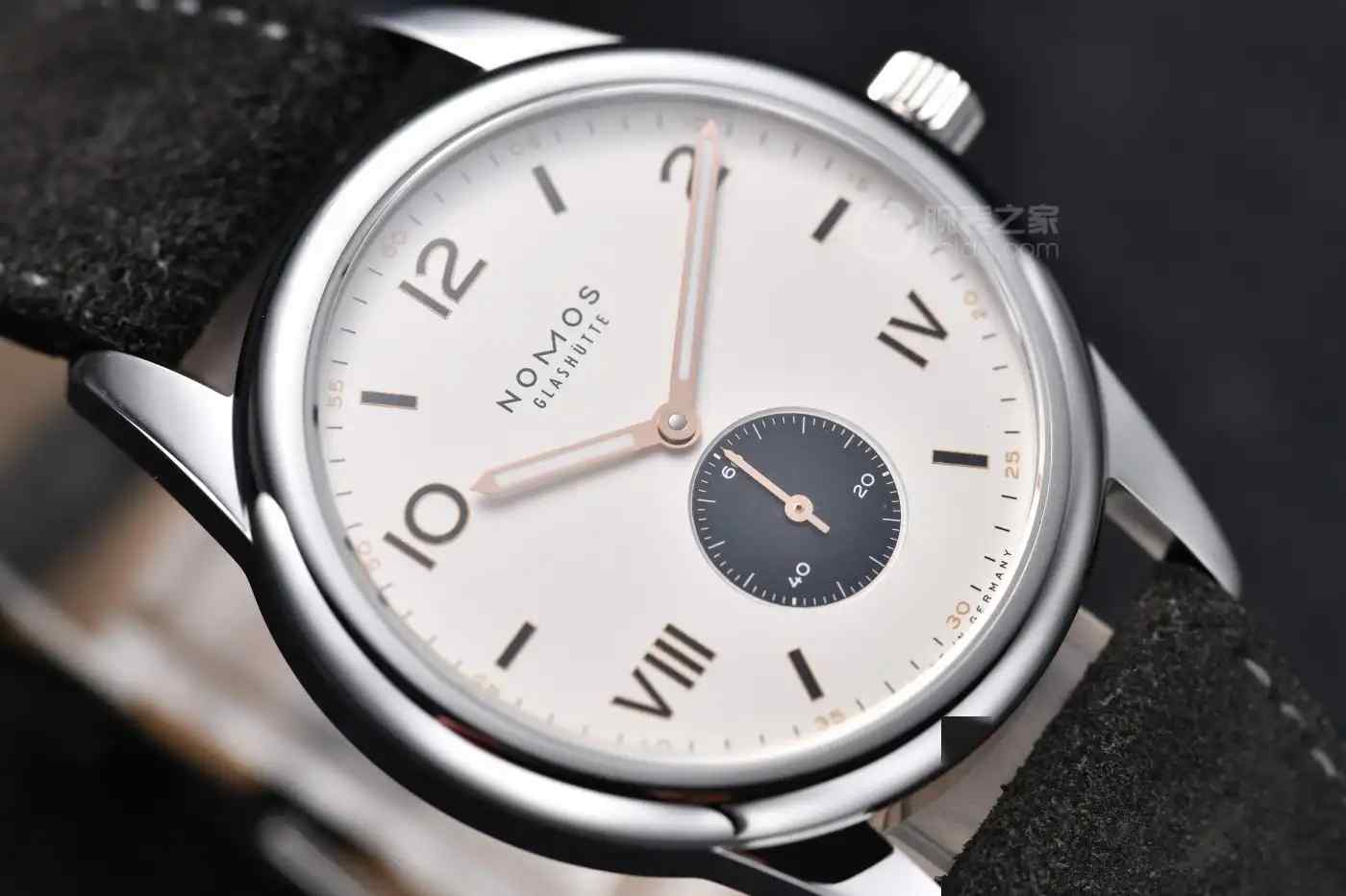 谁说万元买不到真德表?NOMOS阿尔法机芯+六方位调校,性价比直接拉满! | 奈斯探表 谁说万元买不到真德表?NOMOS阿尔法机芯+六方位调校,性价比直接拉满! | 奈斯探表