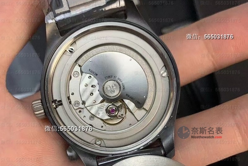 M+厂黑桃A飞行员表实测：这款3K不到的'暗夜王牌'到底香不香？ | 奈斯探表