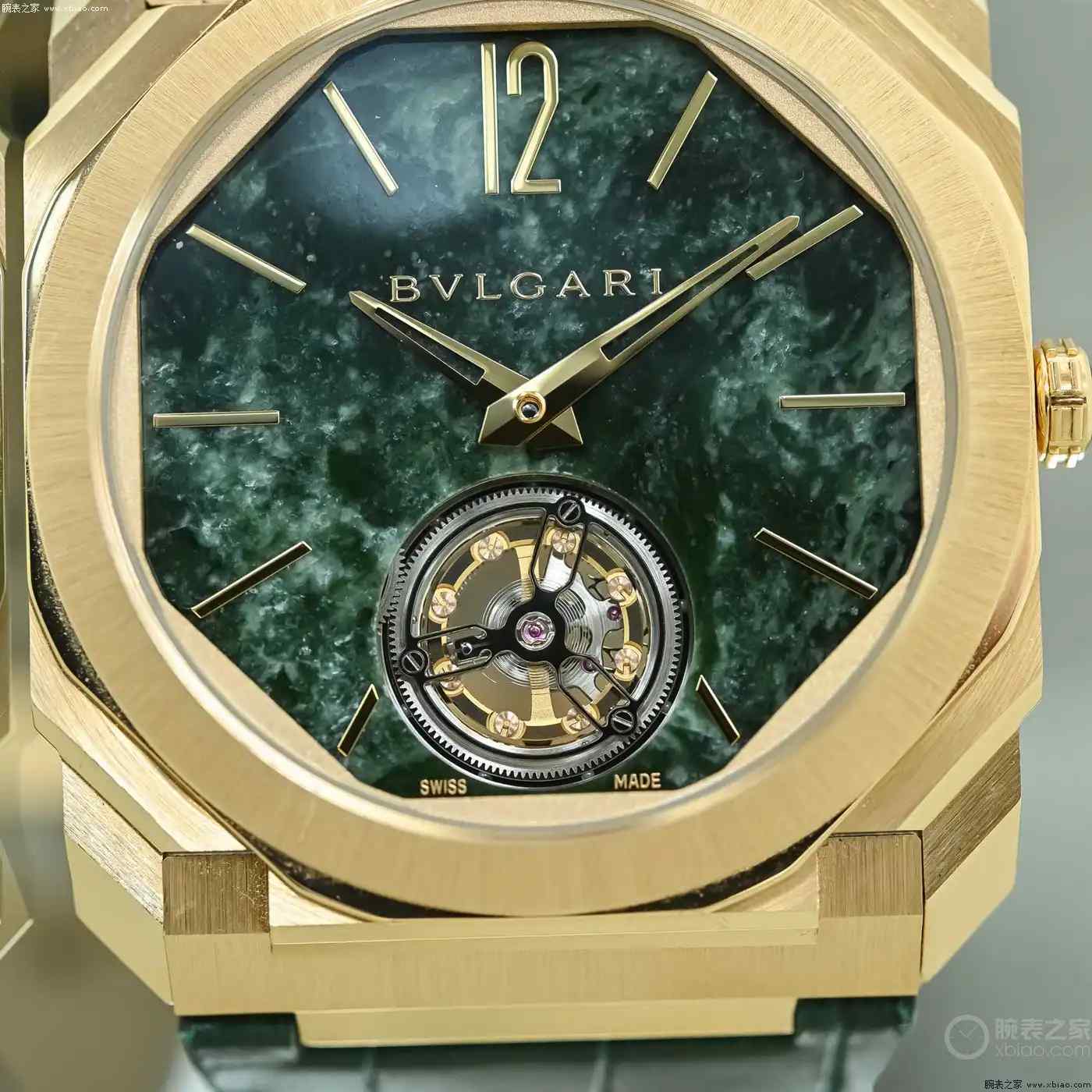 比黄金还稀有!宝格丽Octo陀飞轮绿色大理石版,1.95mm机芯惊艳亮相 | 奈斯探表 比黄金还稀有!宝格丽Octo陀飞轮绿色大理石版,1.95mm机芯惊艳亮相 | 奈斯探表