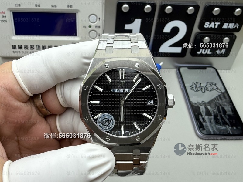 APS厂爱彼15500终极评测:这款不到3K的'钢王'复刻有多接近原版? | 奈斯探表 APS厂爱彼15500终极评测:这款不到3K的'钢王'复刻有多接近原版? | 奈斯探表