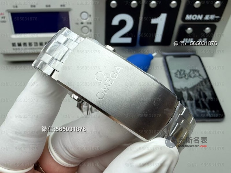 VS厂欧米茄海马300白熊猫 V4版重磅升级!8800一体机芯究竟有多强? | 奈斯探表 VS厂欧米茄海马300白熊猫 V4版重磅升级!8800一体机芯究竟有多强? | 奈斯探表
