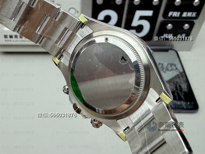 VS厂劳力士熊猫迪丹东4131机芯版:熊猫迪平替版的终极之选? | 奈斯探表 VS厂劳力士熊猫迪丹东4131机芯版:熊猫迪平替版的终极之选? | 奈斯探表