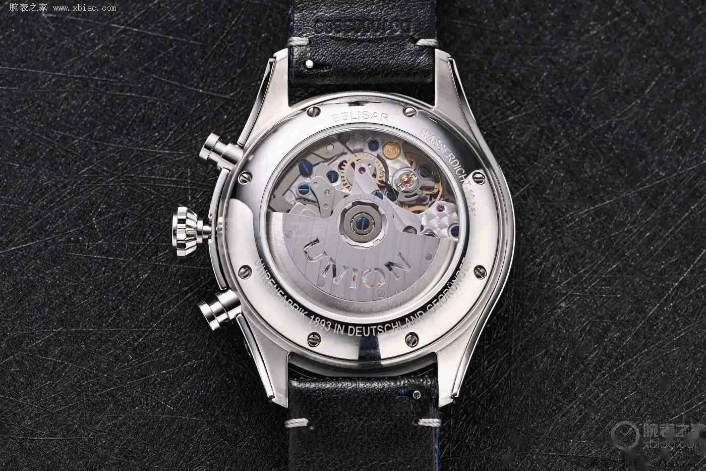 打破对称魔咒！宇联熊猫盘腕表22800元颠覆传统，玩家狂囤怕断货！ | 奈斯探表