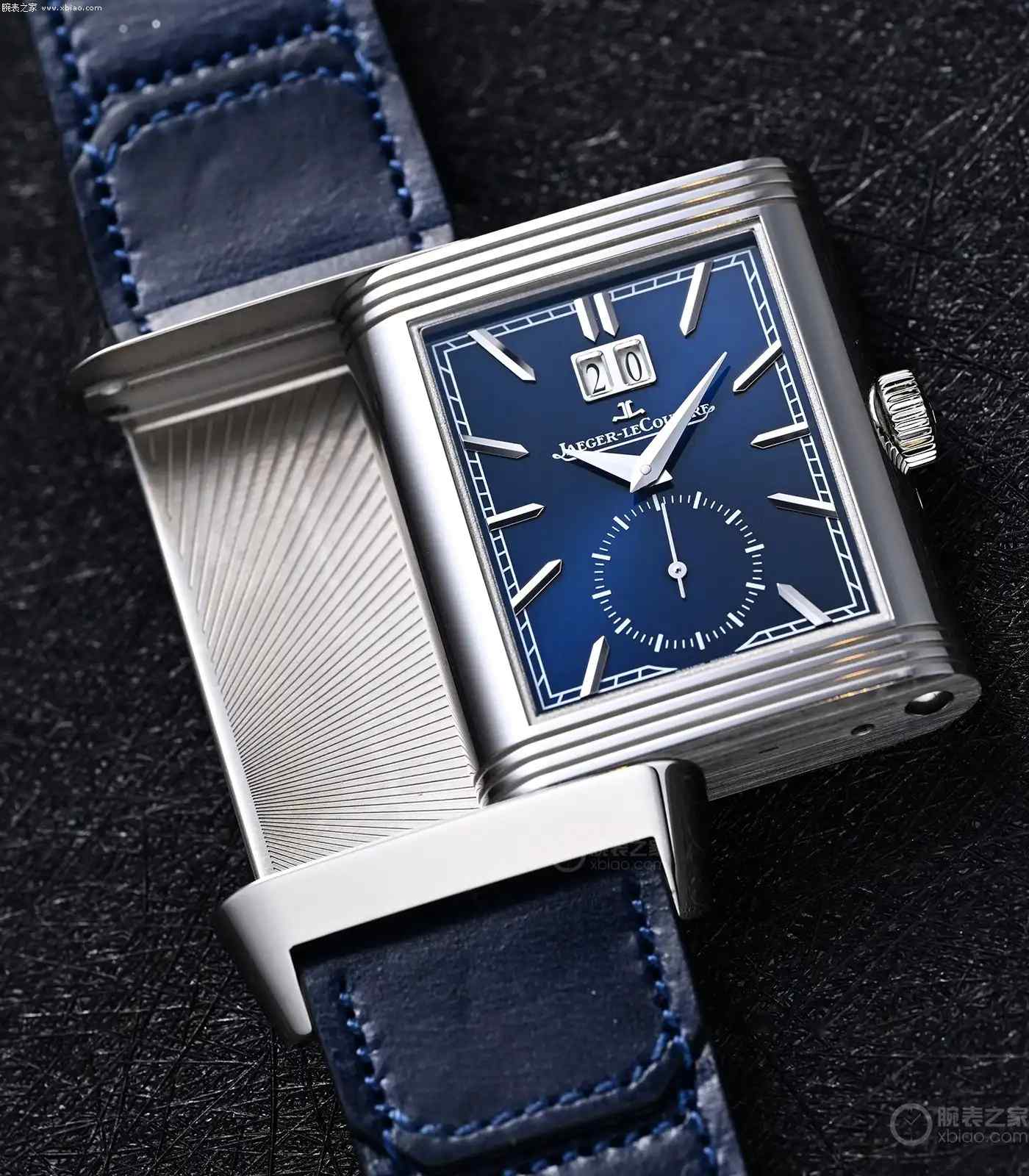 CEO私藏!积家2025最火翻转表,16万世界时神器曝光! | 奈斯探表 CEO私藏!积家2025最火翻转表,16万世界时神器曝光! | 奈斯探表