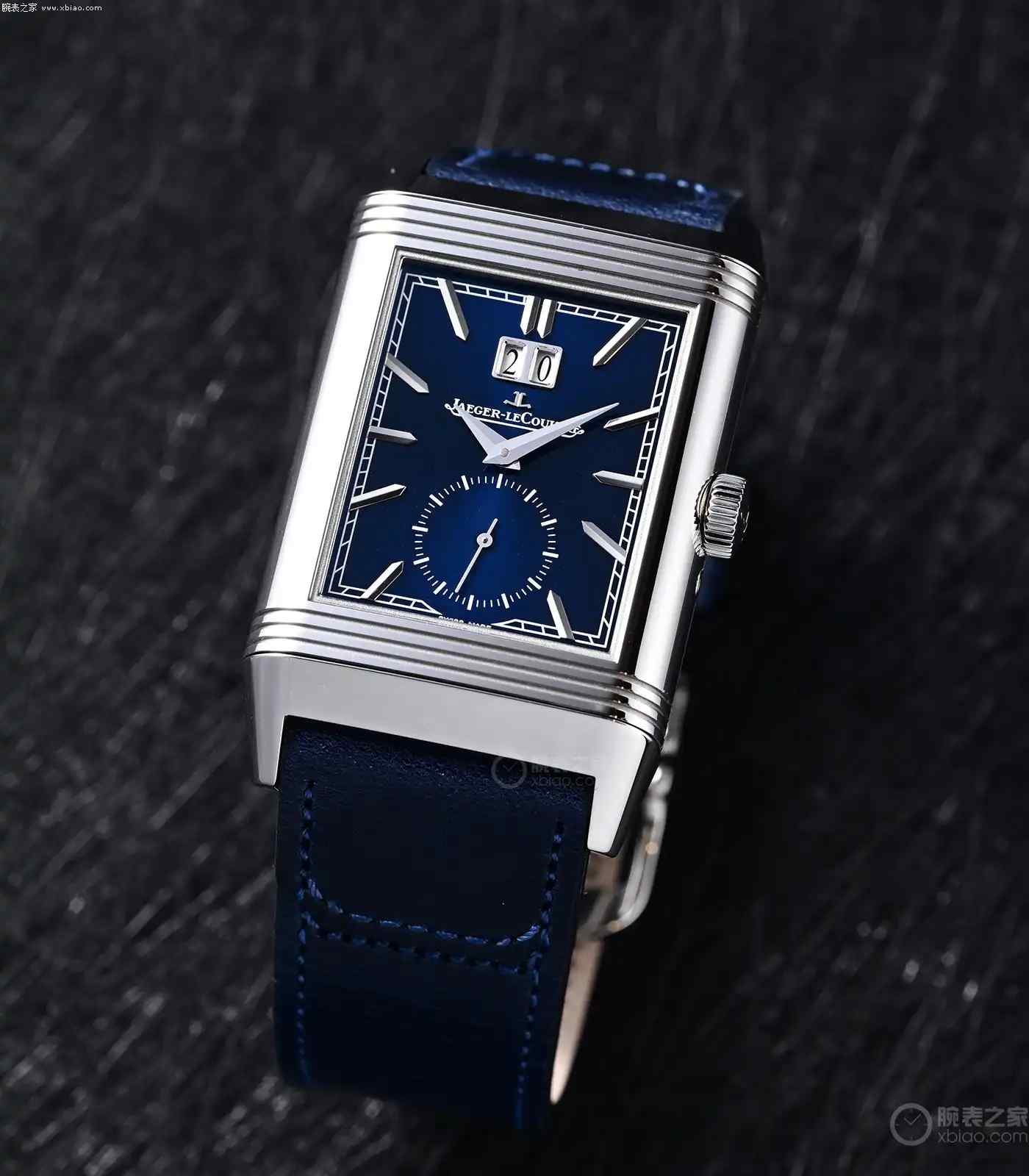 CEO私藏!积家2025最火翻转表,16万世界时神器曝光! | 奈斯探表 CEO私藏!积家2025最火翻转表,16万世界时神器曝光! | 奈斯探表