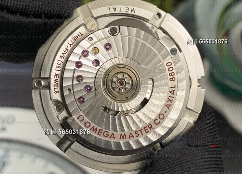 VS厂海马300V4版太狠了!一体8800机芯+双表带配置,稳定性直接封神! | 奈斯探表 VS厂海马300V4版太狠了!一体8800机芯+双表带配置,稳定性直接封神! | 奈斯探表