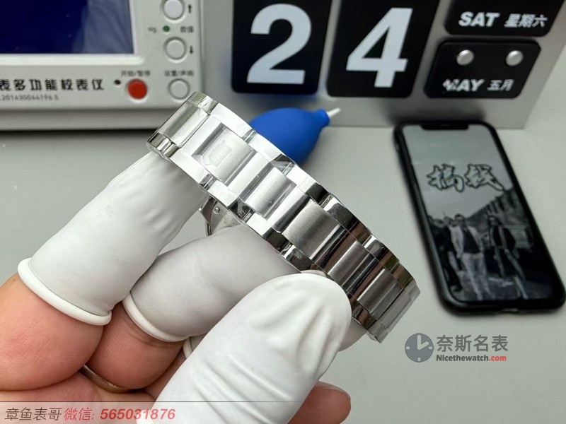 石英or机械？卡地亚蓝气球33mm终极选购指南，看完秒懂怎么选！ | 奈斯探表