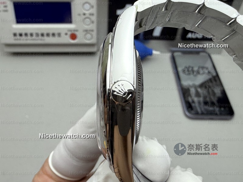 VS厂蒂芙尼蓝泡泡面曝光!细节堪比原装?看完我直接下单了 | 奈斯探表 VS厂蒂芙尼蓝泡泡面曝光!细节堪比原装?看完我直接下单了 | 奈斯探表