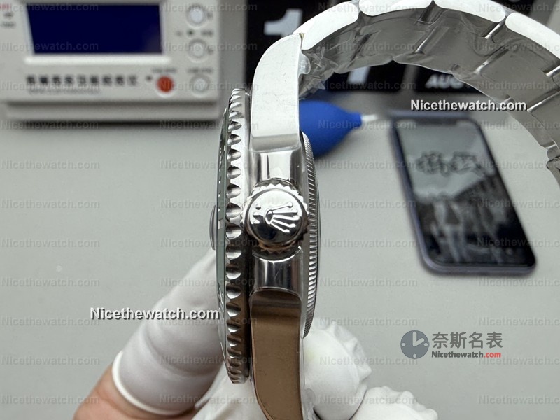 戴上就被追问是不是原装?VS厂41mm绿水鬼细节炸裂,连专柜师傅都看走眼? | 奈斯探表 戴上就被追问是不是原装?VS厂41mm绿水鬼细节炸裂,连专柜师傅都看走眼? | 奈斯探表