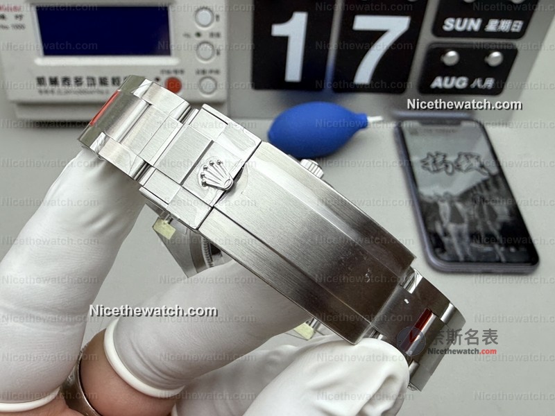 戴上就被追问是不是原装?VS厂41mm绿水鬼细节炸裂,连专柜师傅都看走眼? | 奈斯探表 戴上就被追问是不是原装?VS厂41mm绿水鬼细节炸裂,连专柜师傅都看走眼? | 奈斯探表