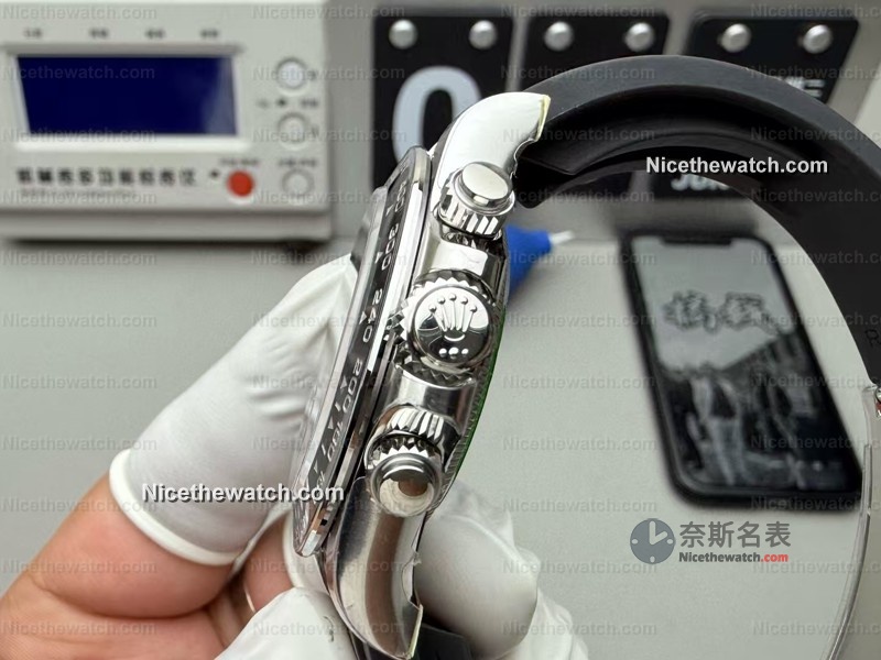 137克完美配重!VS厂灰胶迪深度评测,这款复刻表让行家都爱不释手 | 奈斯探表 137克完美配重!VS厂灰胶迪深度评测,这款复刻表让行家都爱不释手 | 奈斯探表