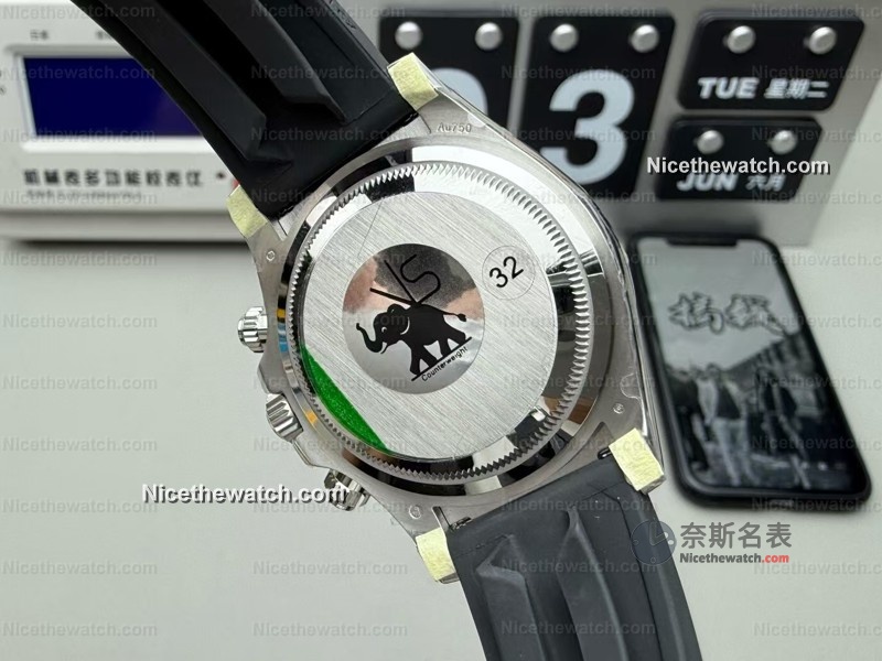 137克完美配重!VS厂灰胶迪深度评测,这款复刻表让行家都爱不释手 | 奈斯探表 137克完美配重!VS厂灰胶迪深度评测,这款复刻表让行家都爱不释手 | 奈斯探表