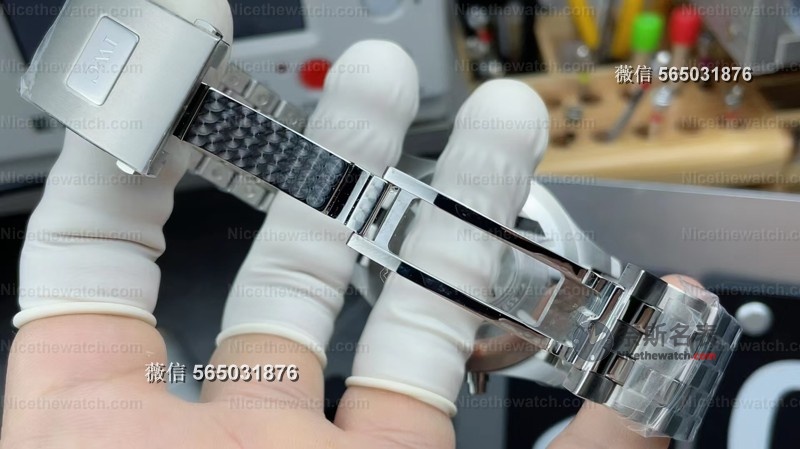 不看后悔！ZF厂万国飞行员小王子全细节曝光，99%还原度到底有多狠？ | 奈斯探表