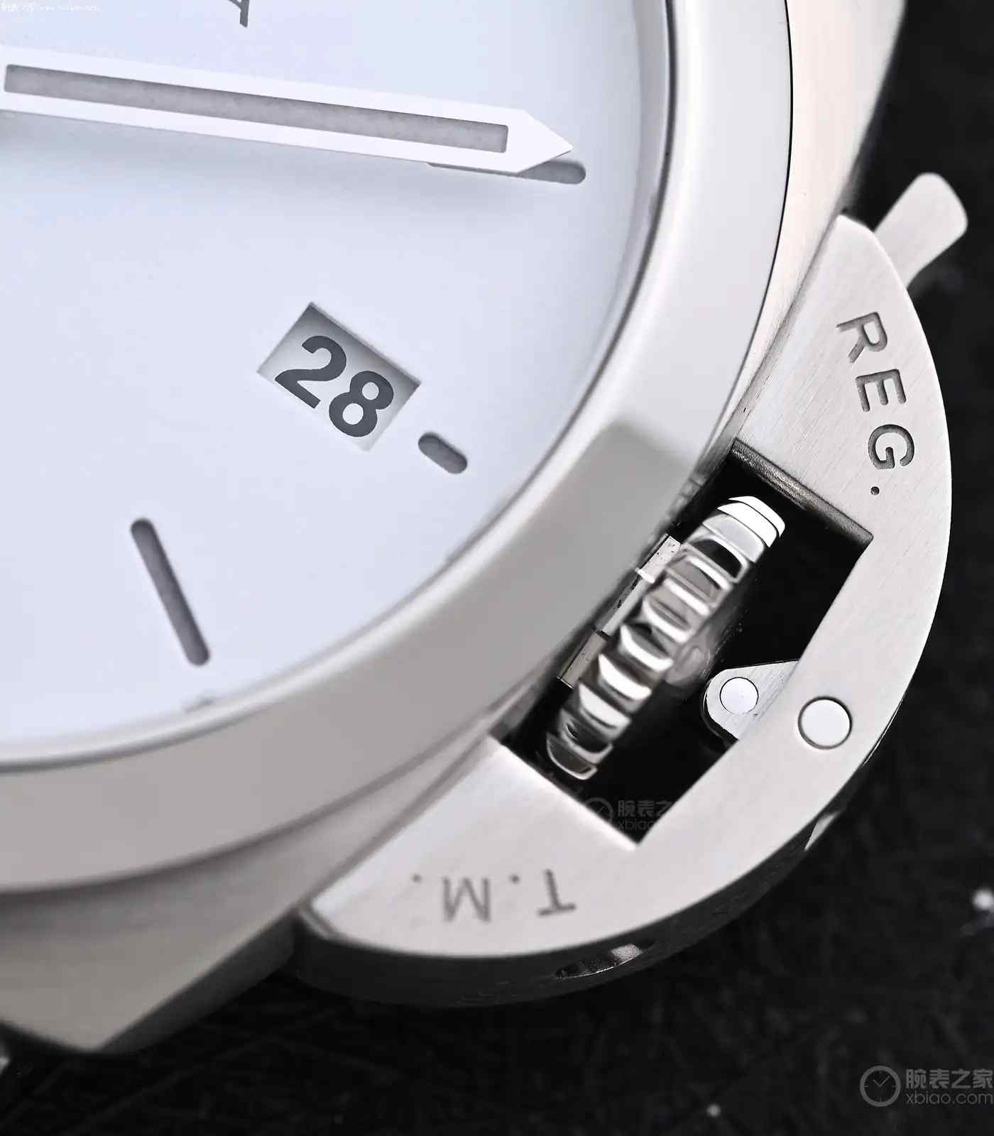沛纳海2025爆款来袭!44mm/40mm双尺寸神表,6万拿下500米防水+超薄机身! | 奈斯探表 沛纳海2025爆款来袭!44mm/40mm双尺寸神表,6万拿下500米防水+超薄机身! | 奈斯探表