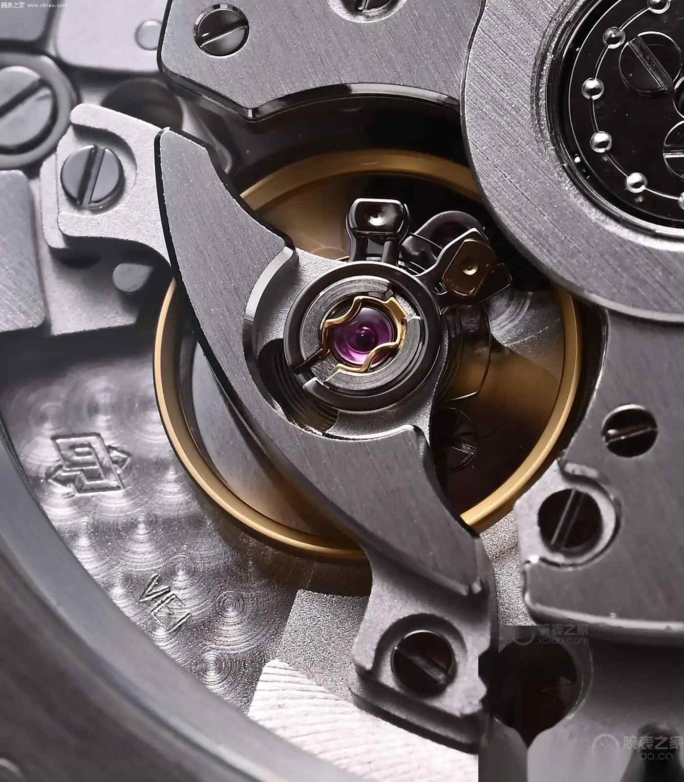 沛纳海2025爆款来袭!44mm/40mm双尺寸神表,6万拿下500米防水+超薄机身! | 奈斯探表 沛纳海2025爆款来袭!44mm/40mm双尺寸神表,6万拿下500米防水+超薄机身! | 奈斯探表