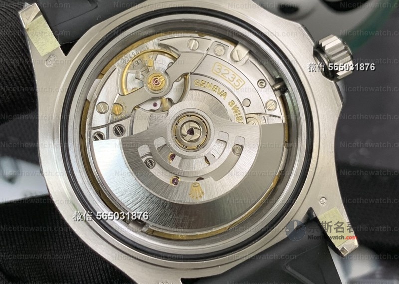 148克沉稳质感！VS厂白金游艇V3配重版实测：3235机芯真能叫板正品？ | 奈斯探表