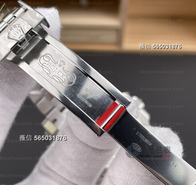 “皮蛋圈”杀疯了！VS厂新款格林尼治黑灰圈实测：丹东3285机芯+超薄壳型，复刻表也能薄到犯规！ | 奈斯探表