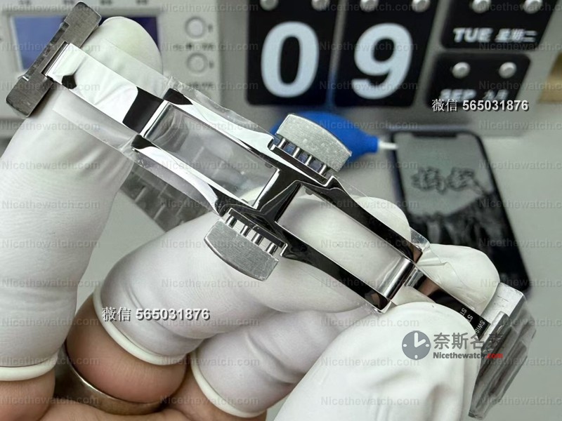 3K内也能戴出“硬汉范儿”?V7厂万国工程师绿面腕表深度实测,性价比炸裂! | 奈斯探表 3K内也能戴出“硬汉范儿”?V7厂万国工程师绿面腕表深度实测,性价比炸裂! | 奈斯探表