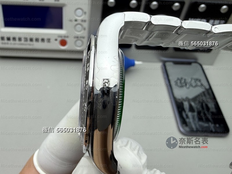 【2025避坑必看】VS厂熊猫迪通拿4131终极评测:4千块戴出20万气场,真能“以假乱真”? | 奈斯探表 【2025避坑必看】VS厂熊猫迪通拿4131终极评测:4千块戴出20万气场,真能“以假乱真”? | 奈斯探表