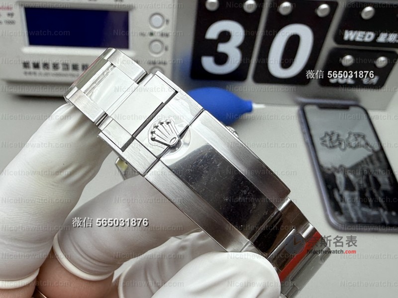 【2025避坑必看】VS厂熊猫迪通拿4131终极评测:4千块戴出20万气场,真能“以假乱真”? | 奈斯探表 【2025避坑必看】VS厂熊猫迪通拿4131终极评测:4千块戴出20万气场,真能“以假乱真”? | 奈斯探表