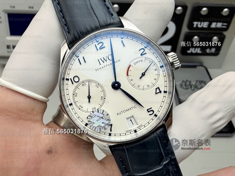 【真实佩戴30天后我决定回购】ZF厂万国葡七白面蓝针，复刻表界的“天花板”长什么样？ | 奈斯探表