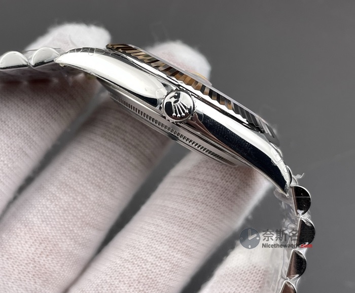 灰盘才是真王者！VS厂劳力士灰日志实测：丹东3235稳到离谱，上手被同事追着问链接！ | 奈斯探表