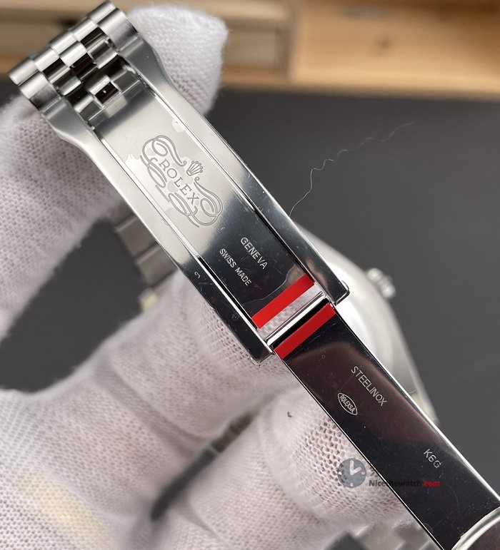 灰盘才是真王者！VS厂劳力士灰日志实测：丹东3235稳到离谱，上手被同事追着问链接！ | 奈斯探表