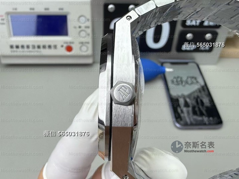 2025复刻表王炸!APS厂爱彼15510实测走时+3秒,细节逼真到专柜柜姐都分不清! | 奈斯探表 2025复刻表王炸!APS厂爱彼15510实测走时+3秒,细节逼真到专柜柜姐都分不清! | 奈斯探表