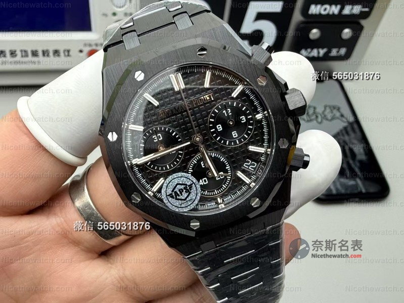 【2025硬核升级】APS皇家橡树26240 V2无卡度一体机实测!飞返计时+全黑陶瓷,机械控看完直呼过瘾! | 奈斯探表 【2025硬核升级】APS皇家橡树26240 V2无卡度一体机实测!飞返计时+全黑陶瓷,机械控看完直呼过瘾! | 奈斯探表