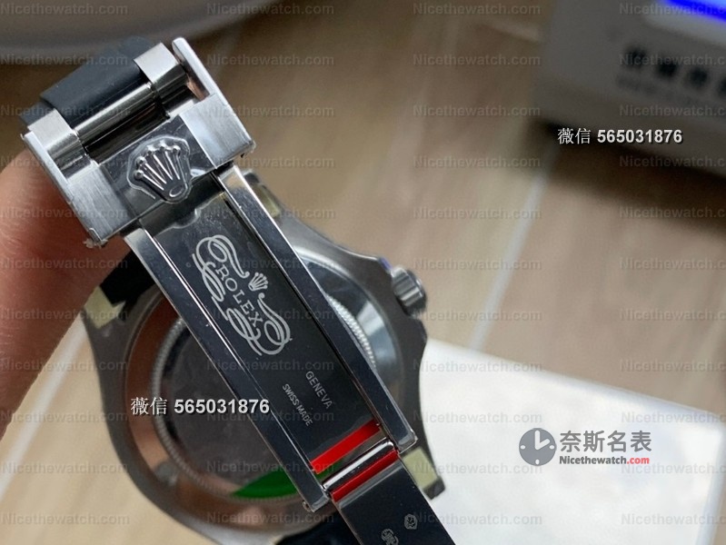 【沉到心坎里！】VS厂白游艇V3配重版实测：147克真·白金手感+丹东3235机芯，细节炸裂闭眼入！ | 奈斯探表