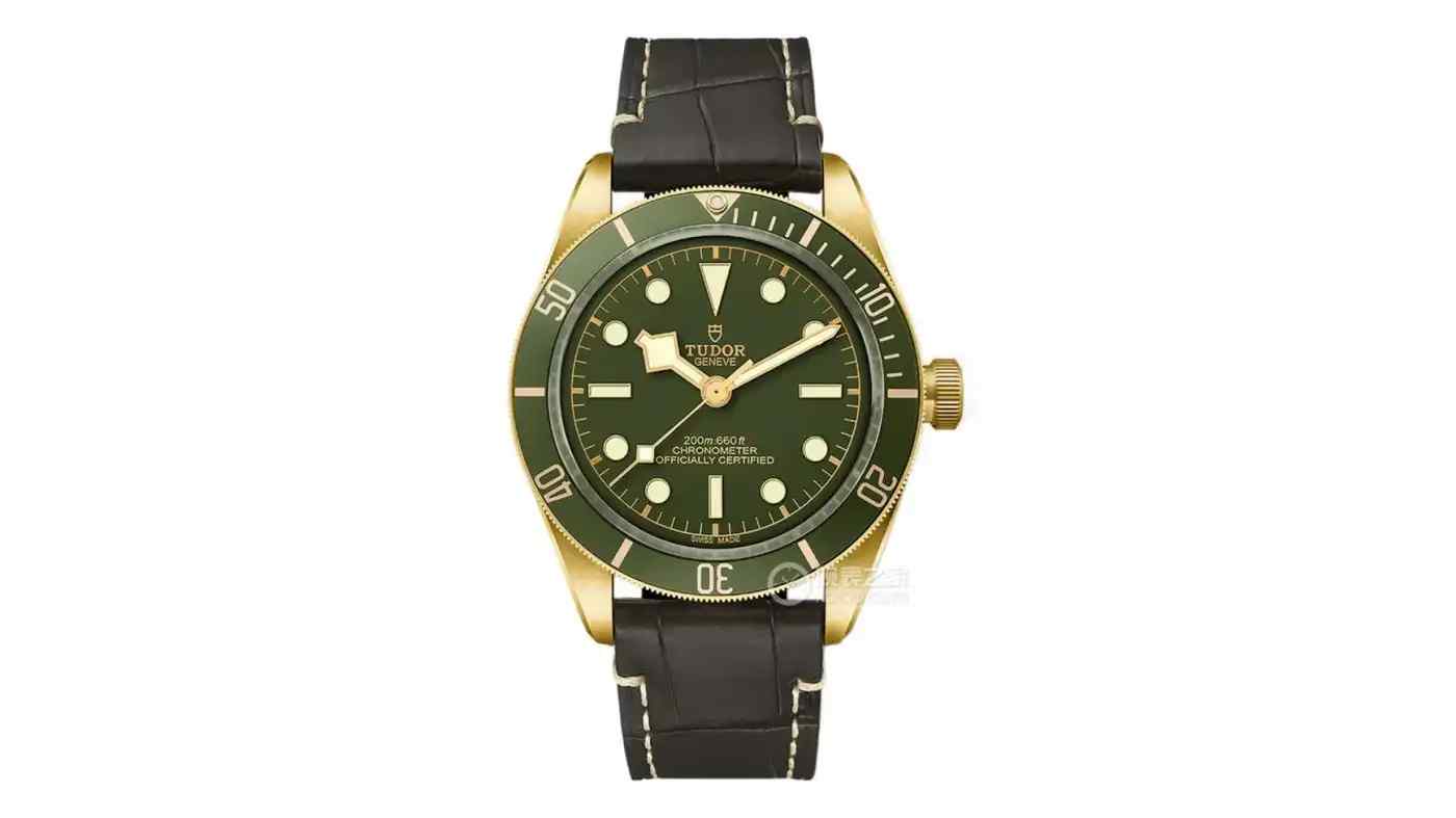 年底该犒劳自己了!这三款18K金表低调不张扬,懂行的都在偷偷戴 | 奈斯探表 年底该犒劳自己了!这三款18K金表低调不张扬,懂行的都在偷偷戴 | 奈斯探表