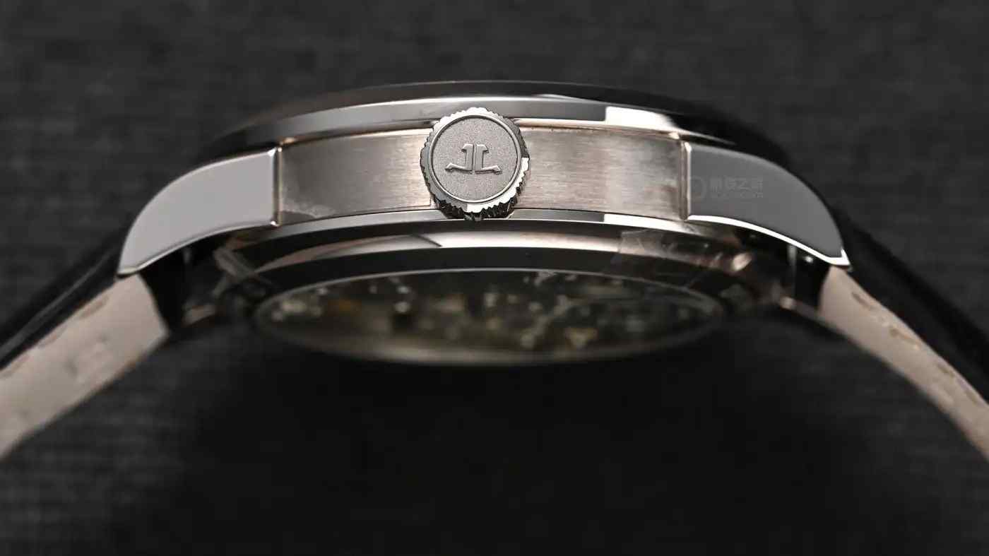 积家双翼月相腕表惊艳登场！独创双动力系统破解走时难题，颜值性能双巅峰 | 奈斯探表