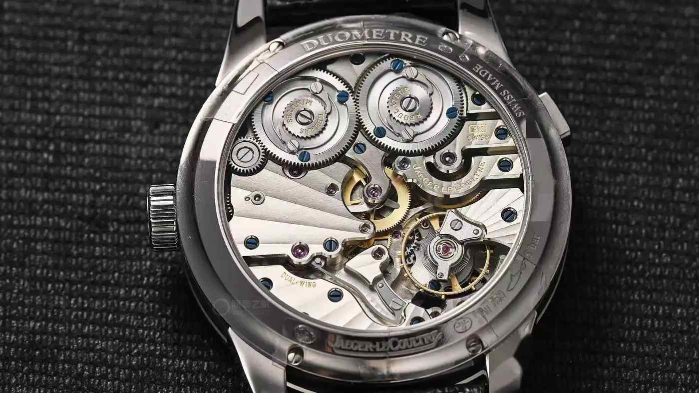 积家双翼月相腕表惊艳登场！独创双动力系统破解走时难题，颜值性能双巅峰 | 奈斯探表