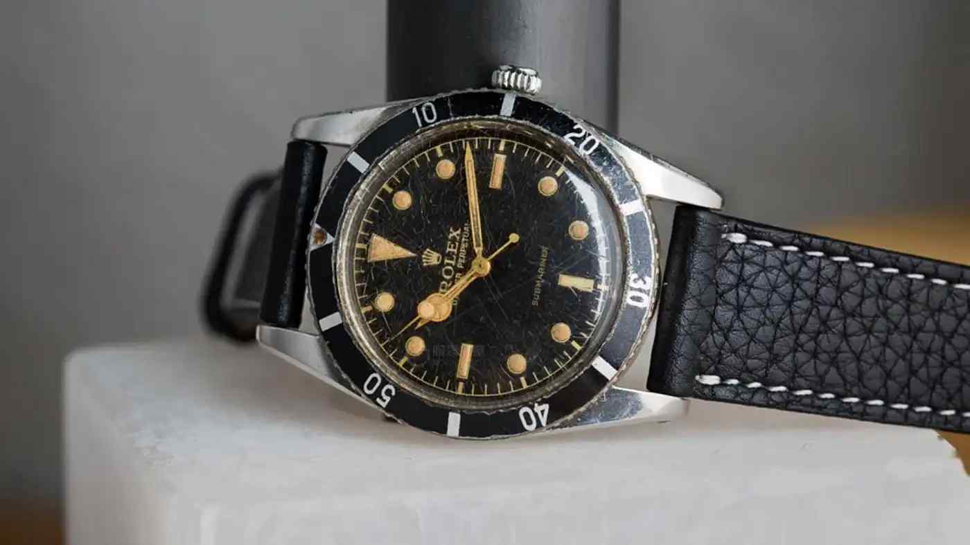 公价14万竟比绿水鬼更香？揭秘劳力士间金蓝水鬼的六大心动理由 | 奈斯探表