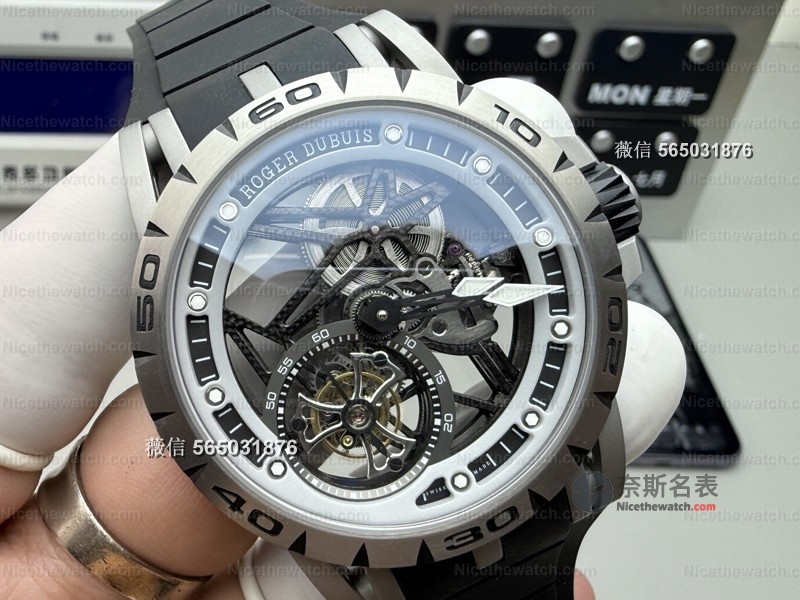 罗杰杜彼手动陀飞轮怎么上链?别再“暴力操作”了!这份养护指南请收好 | 奈斯探表 罗杰杜彼手动陀飞轮怎么上链?别再“暴力操作”了!这份养护指南请收好 | 奈斯探表